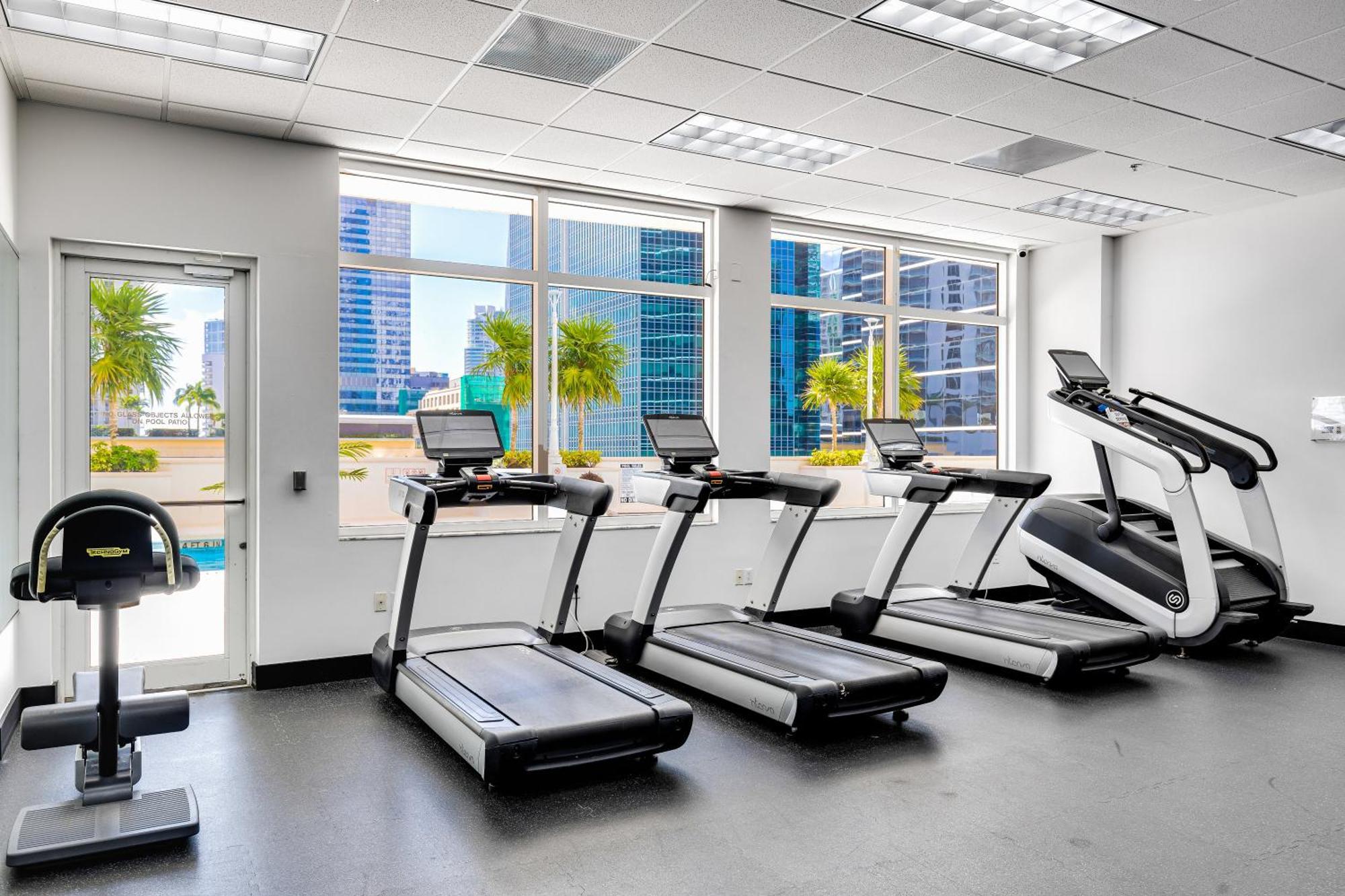 Upscale Brickell 3 Bedroom With Water Views And Free Parking Miami Zewnętrze zdjęcie
